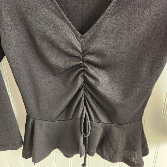 d.n.a couture Black Long Sleeve Front scrunch  & Ruffle Hem Blouse Small - Picture 2 of 6